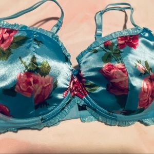 Sexy & smart blue and pink rose bra 38C